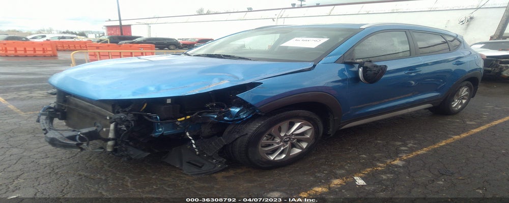 KM8J33A48HU510594 2017 HYUNDAI TUCSON photo no. 2