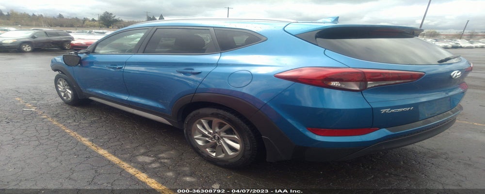 KM8J33A48HU510594 2017 HYUNDAI TUCSON photo no. 3