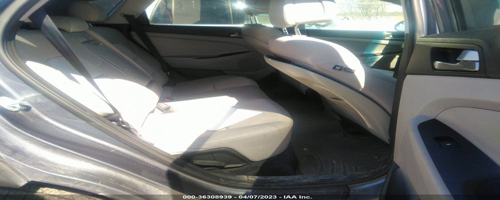 KM8J3CA44JU677654 2018 HYUNDAI TUCSON photo no. 8