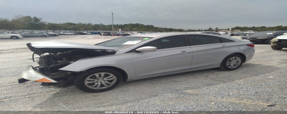 5NPEB4AC2CH390073 2012 HYUNDAI SONATA photo no. 2