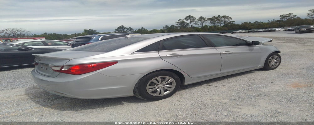 5NPEB4AC2CH390073 2012 HYUNDAI SONATA photo no. 4