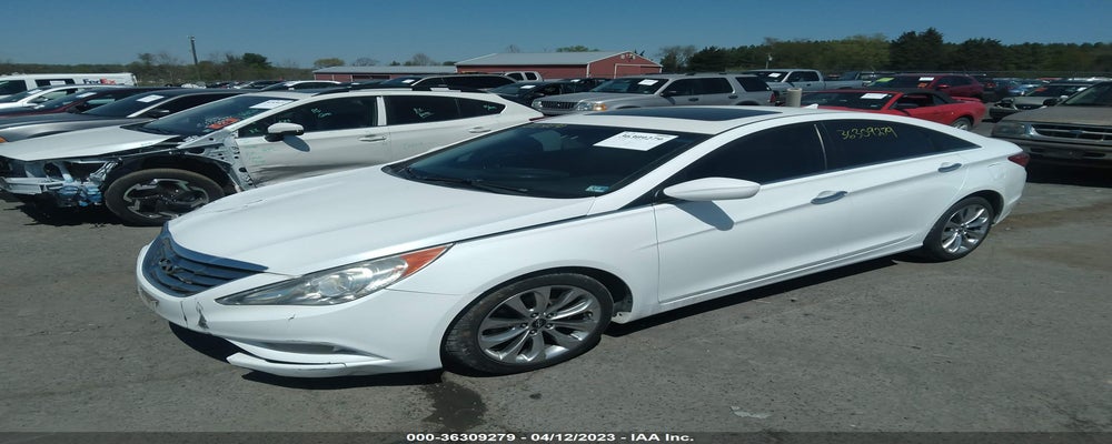 5NPEC4AC7BH102950 2011 HYUNDAI SONATA photo no. 2