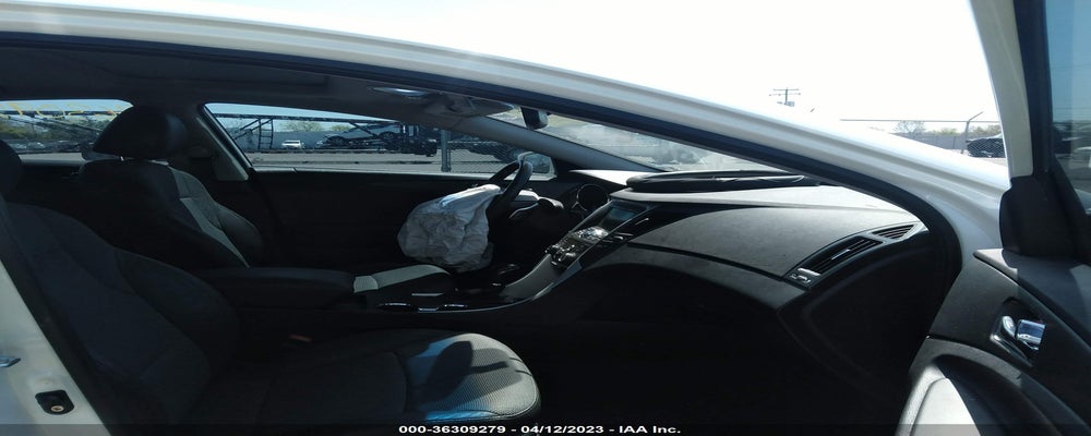 5NPEC4AC7BH102950 2011 HYUNDAI SONATA photo no. 5