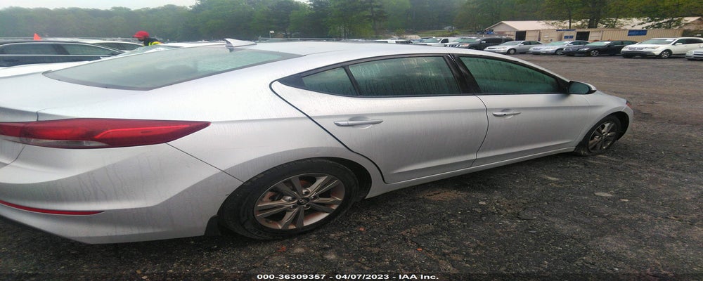 5NPD84LF0JH241854 2018 HYUNDAI ELANTRA photo no. 4