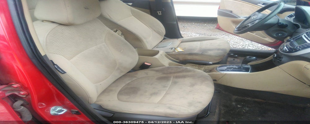 KMHCU4AE8DU453473 2013 HYUNDAI ACCENT photo no. 5