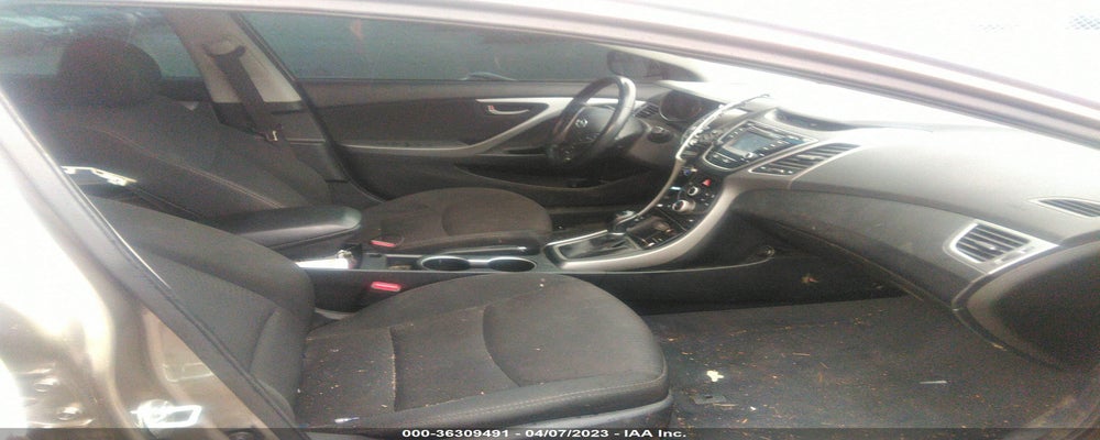 5NPDH4AE9GH723211 2016 HYUNDAI ELANTRA photo no. 5
