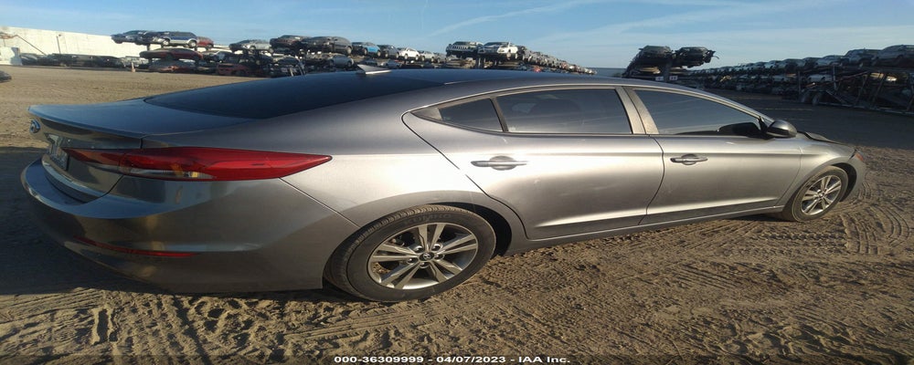 5NPD84LF8JH295743 2018 HYUNDAI ELANTRA photo no. 4