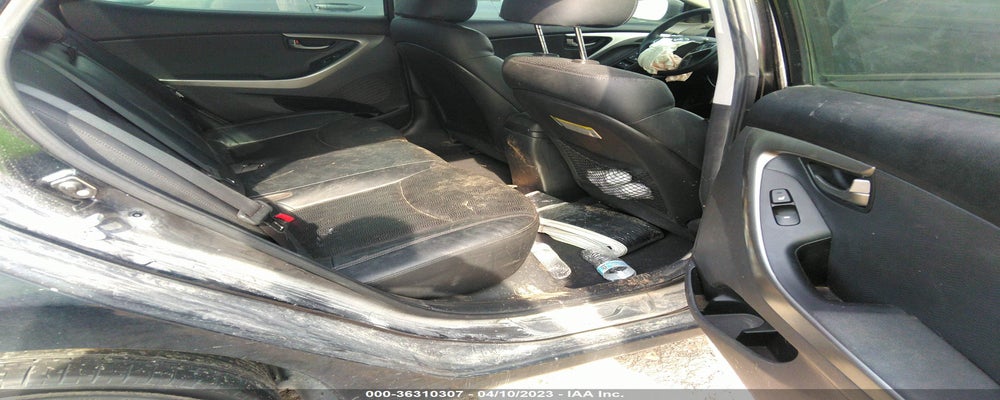 KMHDH4AEXCU272124 2012 HYUNDAI ELANTRA photo no. 8