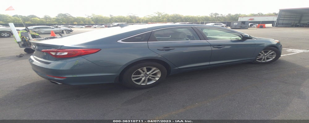 5NPE24AF4HH508898 2017 HYUNDAI SONATA photo no. 4