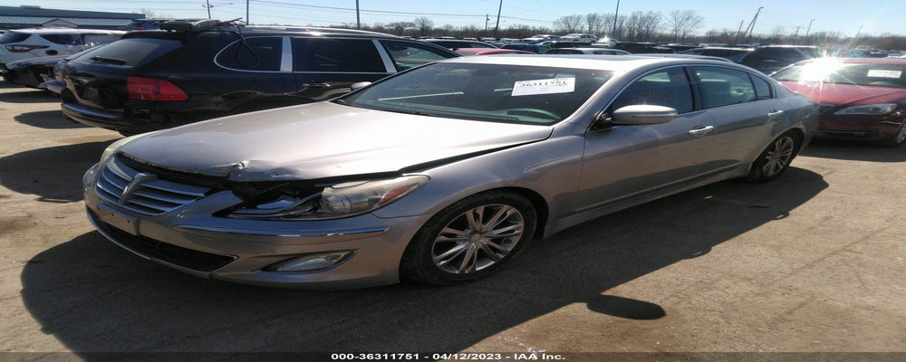 KMHGC4DD0CU183743 2012 HYUNDAI GENESIS photo no. 2