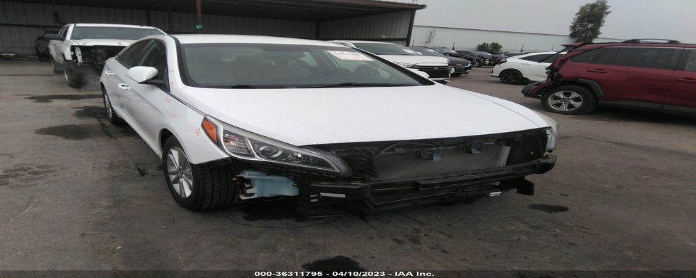 5NPE24AF4HH589966 2017 HYUNDAI SONATA photo no. 6