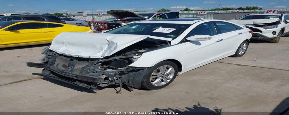 5NPEC4ACXBH031288 2011 HYUNDAI SONATA photo no. 2