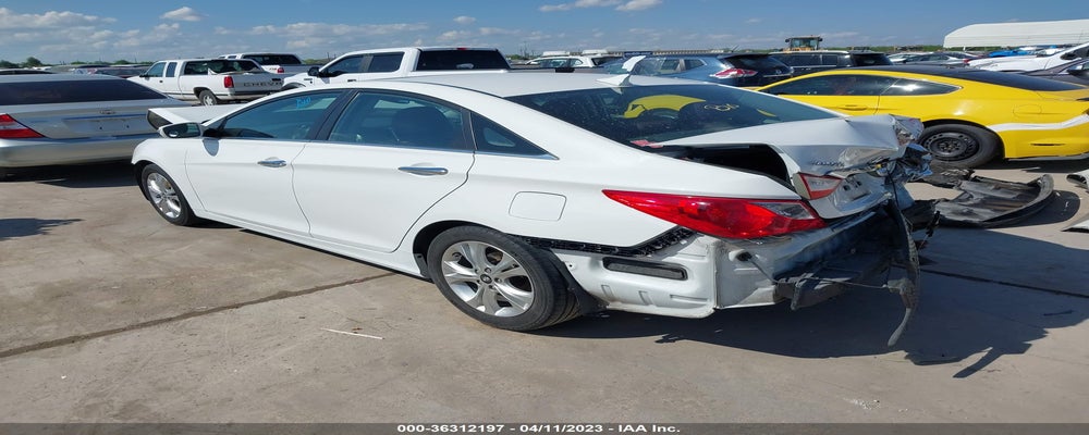 5NPEC4ACXBH031288 2011 HYUNDAI SONATA photo no. 3