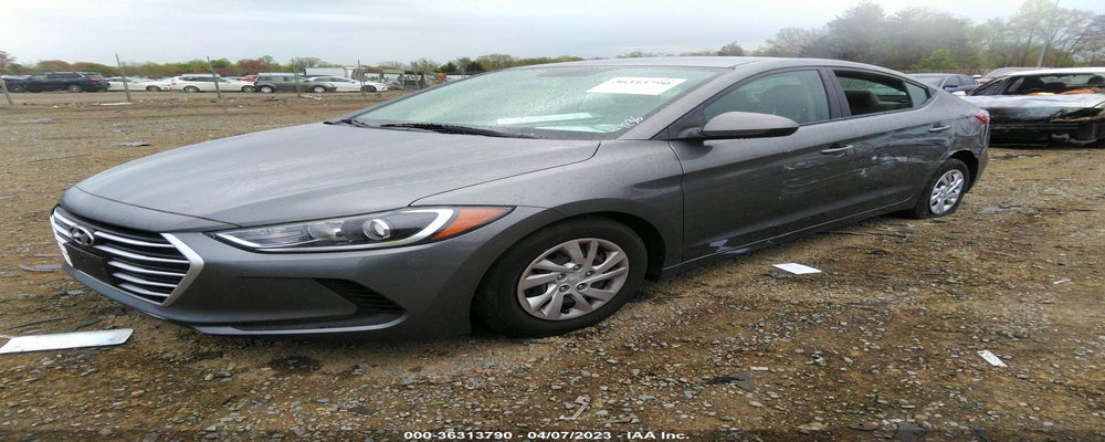 5NPD74LF2JH394108 2018 HYUNDAI ELANTRA photo no. 2