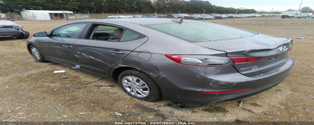 5NPD74LF2JH394108 2018 HYUNDAI ELANTRA photo no. 3