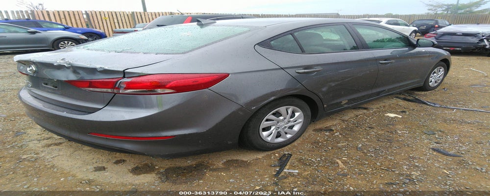 5NPD74LF2JH394108 2018 HYUNDAI ELANTRA photo no. 4