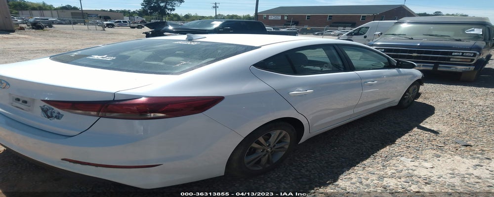 5NPD84LF2JH260292 2018 HYUNDAI ELANTRA photo no. 4