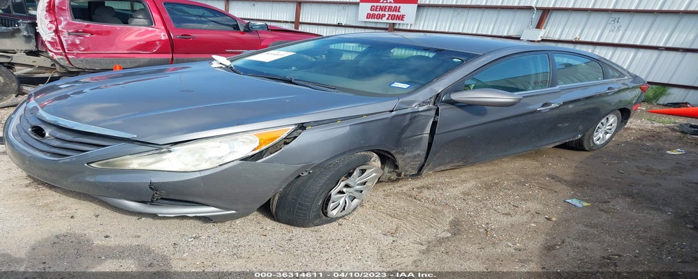 5NPEB4ACXBH147836 2011 HYUNDAI SONATA photo no. 2