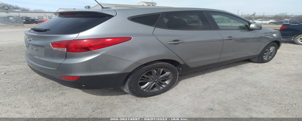 KM8JT3AF5FU108207 2015 HYUNDAI TUCSON photo no. 4
