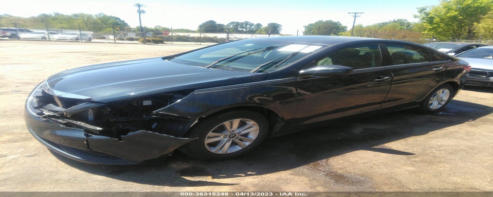 5NPEB4AC3BH152229 2011 HYUNDAI SONATA photo no. 2