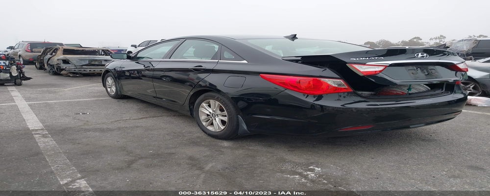 5NPEB4AC7DH668130 2013 HYUNDAI SONATA photo no. 3