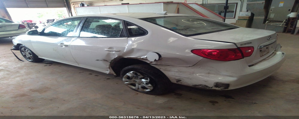 KMHDU4AD6AU068842 2010 HYUNDAI ELANTRA photo no. 3