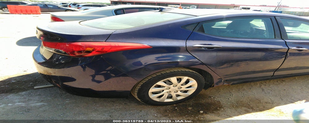 5NPDH4AE3BH030661 2011 HYUNDAI ELANTRA photo no. 4