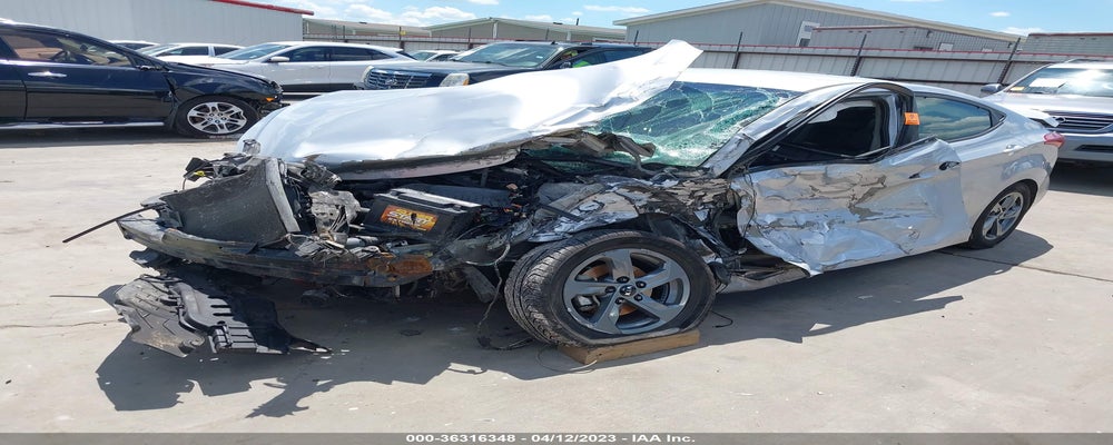5NPDH4AE4DH259336 2013 HYUNDAI ELANTRA photo no. 2