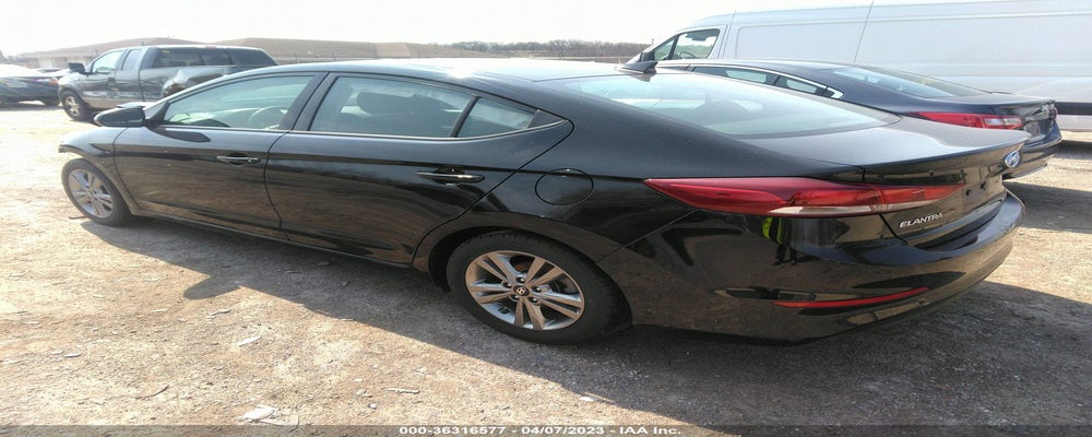 KMHD84LF2JU620839 2018 HYUNDAI ELANTRA photo no. 3