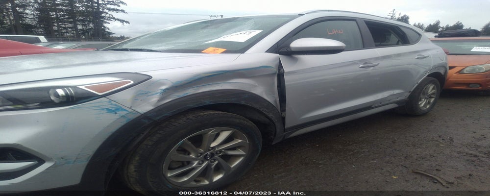 KM8J33A46HU446572 2017 HYUNDAI TUCSON photo no. 6