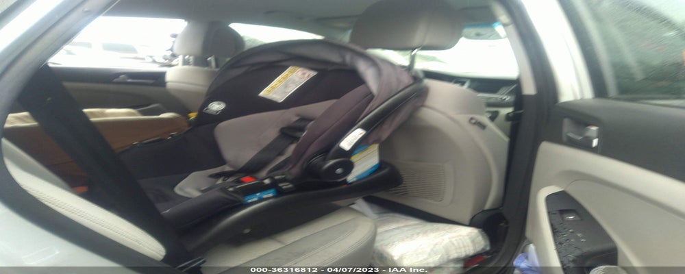 KM8J33A46HU446572 2017 HYUNDAI TUCSON photo no. 8