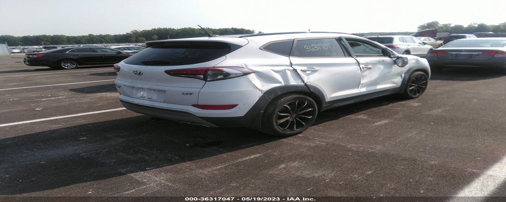 KM8J33A23HU533151 2017 HYUNDAI TUCSON photo no. 4