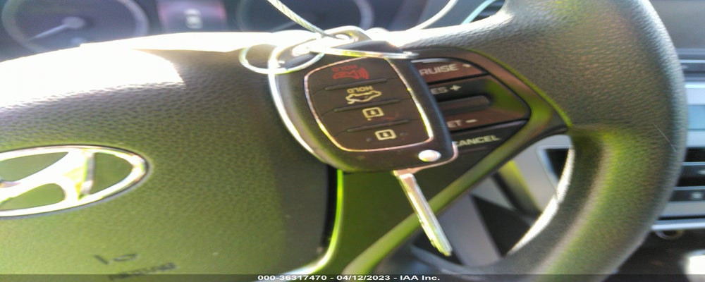 5NPE24AF8FH249085 2015 HYUNDAI SONATA photo no. 11