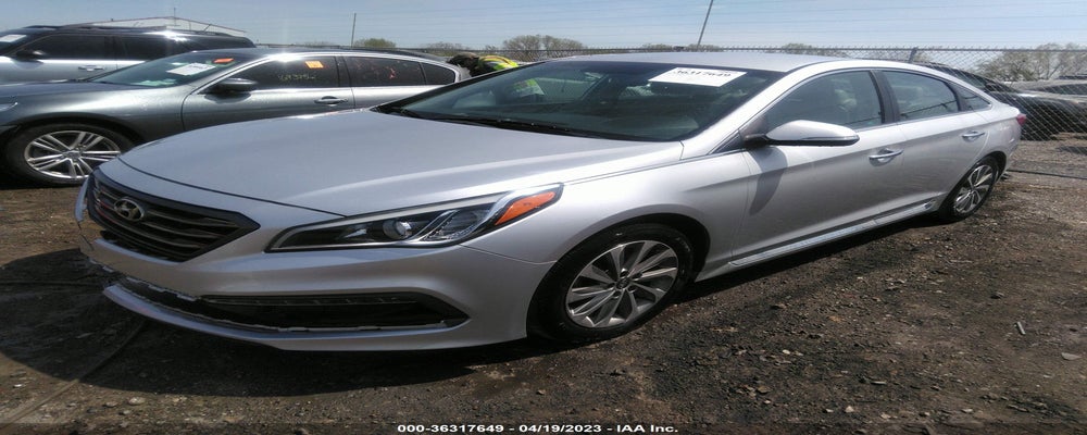 5NPE34AF7FH108182 2015 HYUNDAI SONATA photo no. 2