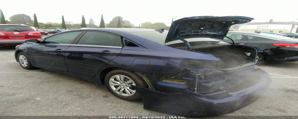 5NPEB4AC8BH276397 2011 HYUNDAI SONATA photo no. 3
