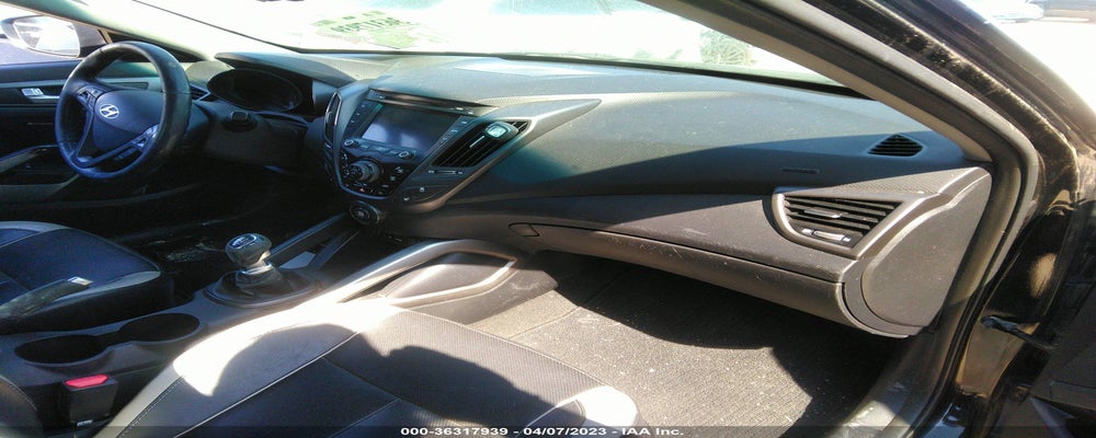 KMHTC6AE1DU097981 2013 HYUNDAI VELOSTER photo no. 5