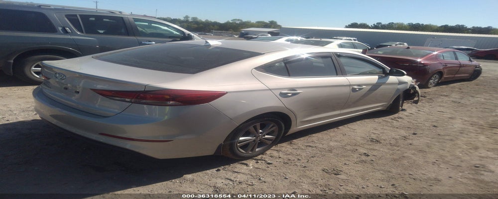 5NPD84LF9JH244574 2018 HYUNDAI ELANTRA photo no. 4