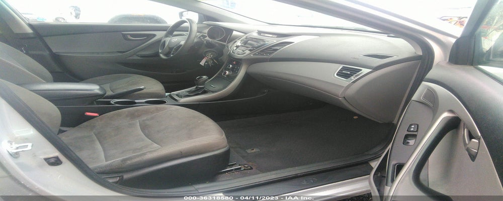 5NPDH4AE8FH642800 2015 HYUNDAI ELANTRA photo no. 5