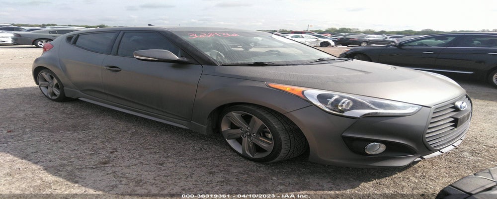KMHTC6AE8FU234126 2015 HYUNDAI VELOSTER photo no. 2