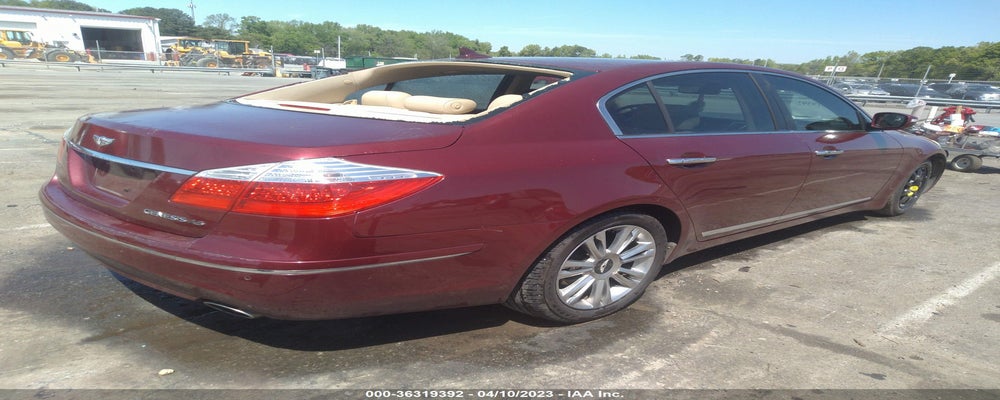 KMHGC4DF1BU124359 2011 HYUNDAI GENESIS photo no. 4