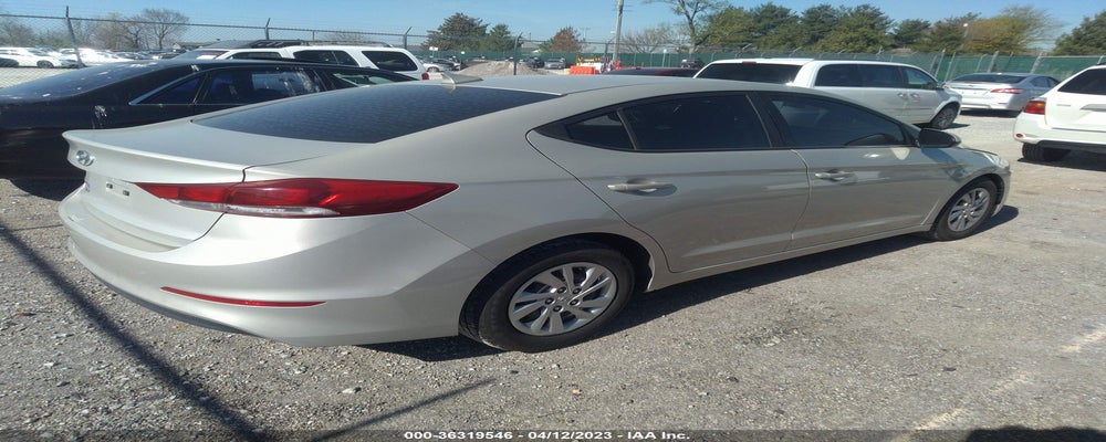 KMHD74LF9HU122134 2017 HYUNDAI ELANTRA photo no. 4