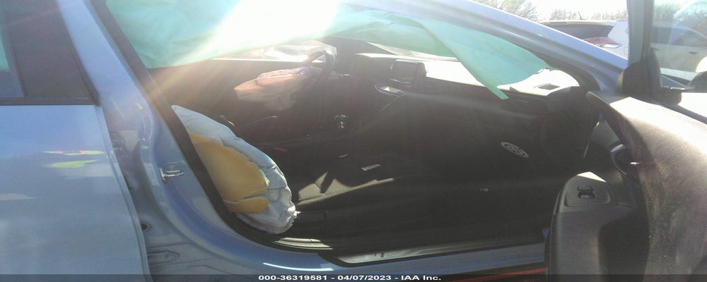 KMHT36AH9KU001599 2019 HYUNDAI VELOSTER photo no. 5