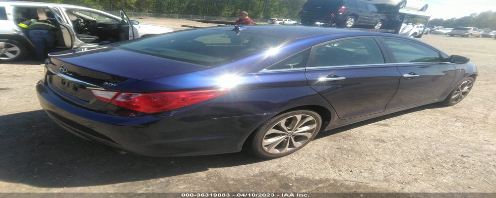 5NPEC4AB0DH758689 2013 HYUNDAI SONATA photo no. 4