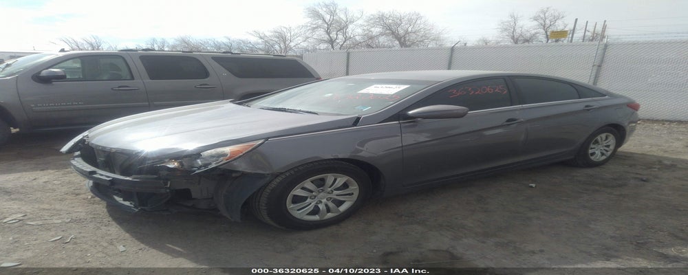 5NPEB4AC4BH081249 2011 HYUNDAI SONATA photo no. 2