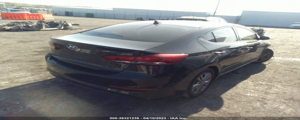 5NPD84LF8HH203430 2017 HYUNDAI ELANTRA photo no. 4