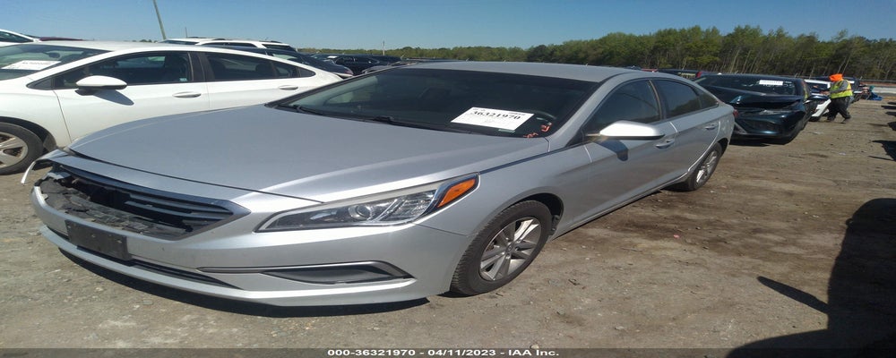 5NPE24AF4GH262613 2016 HYUNDAI SONATA photo no. 2