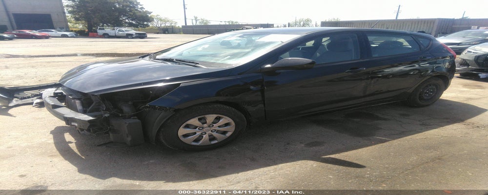 KMHCT5AE7HU343965 2017 HYUNDAI ACCENT photo no. 2