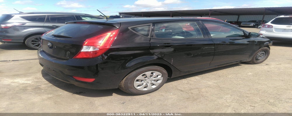 KMHCT5AE7HU343965 2017 HYUNDAI ACCENT photo no. 4