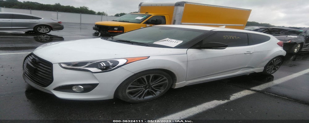 KMHTC6AE4GU301919 2016 HYUNDAI VELOSTER photo no. 2
