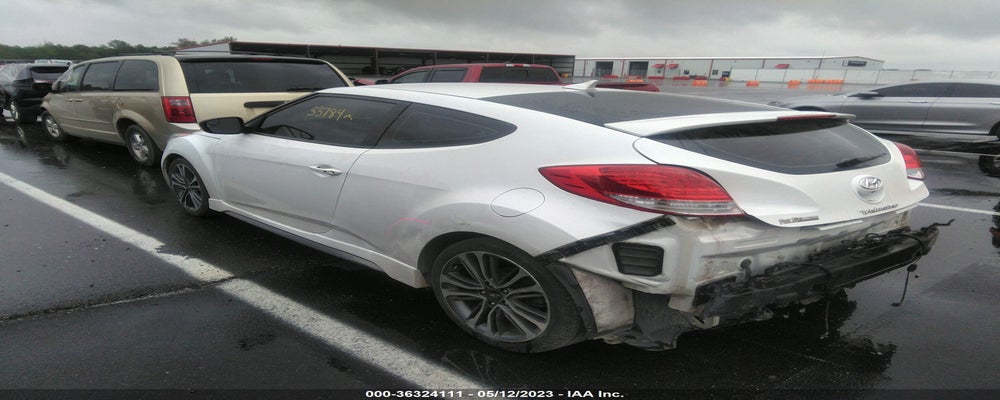 KMHTC6AE4GU301919 2016 HYUNDAI VELOSTER photo no. 3